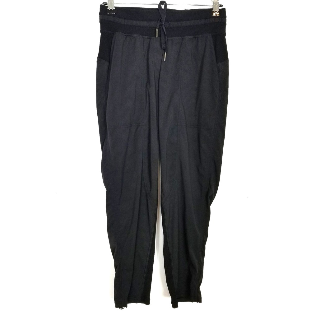 Lululemon Dance Studio Jogger Pants Women Sz 4 Black Cropped Athletic Gym